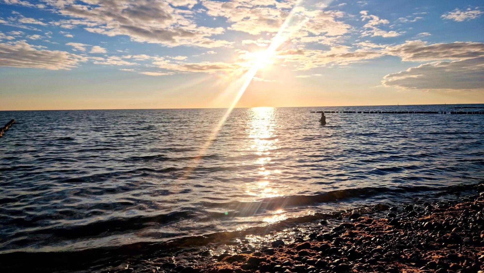 Appartamento App 7U Erholsamen Sundowner Dranske Esterno foto